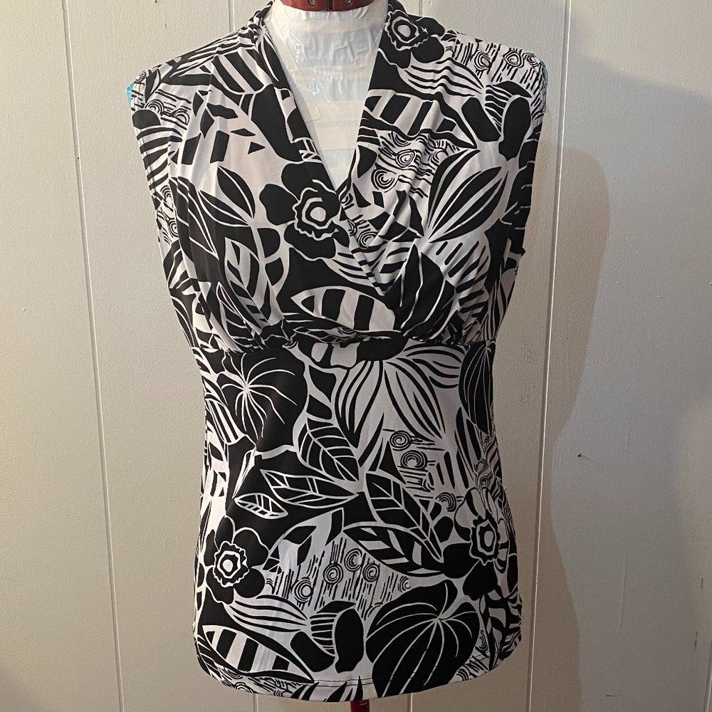 JKLA California High Waist V-Neck Sleeveless Floral Womans Top Size L